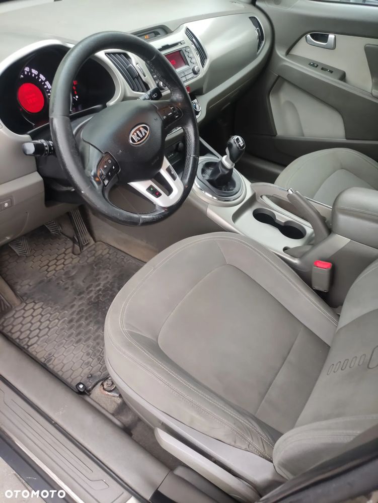 Kia Sportage 1.7 CRDI XL 2WD - 13