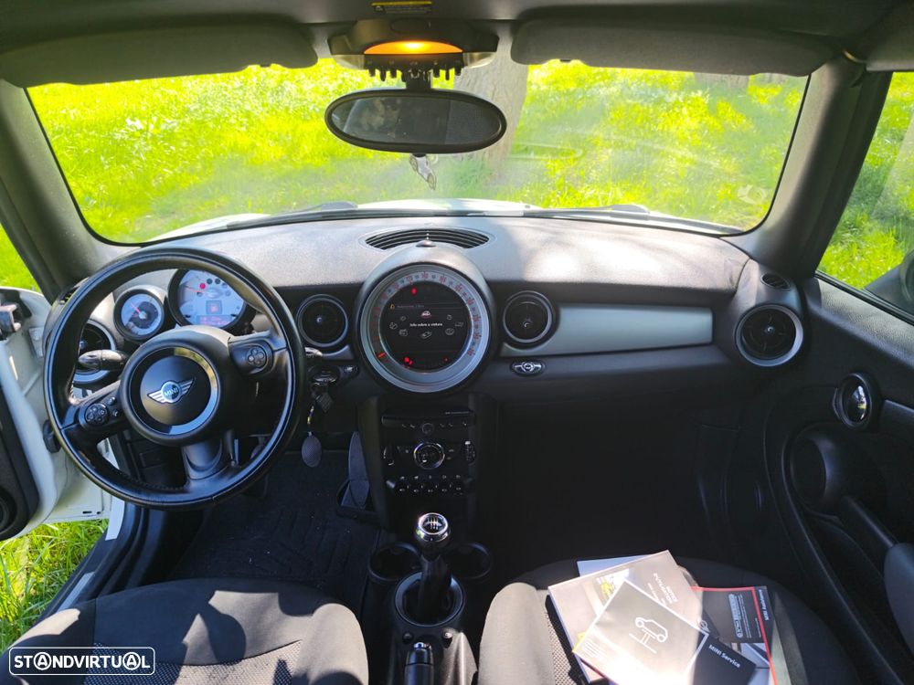 MINI Cabrio Cooper D - 3