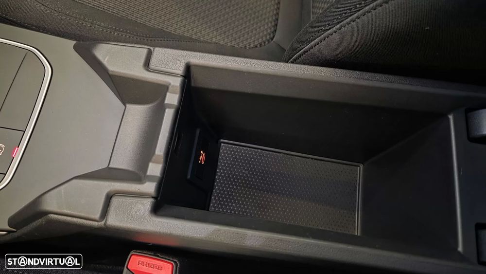 BMW 116 d Corporate Edition Auto - 42