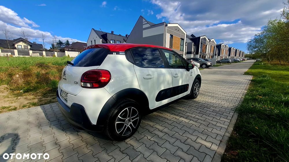 Citroën C3 1.2 PureTech Shine - 17