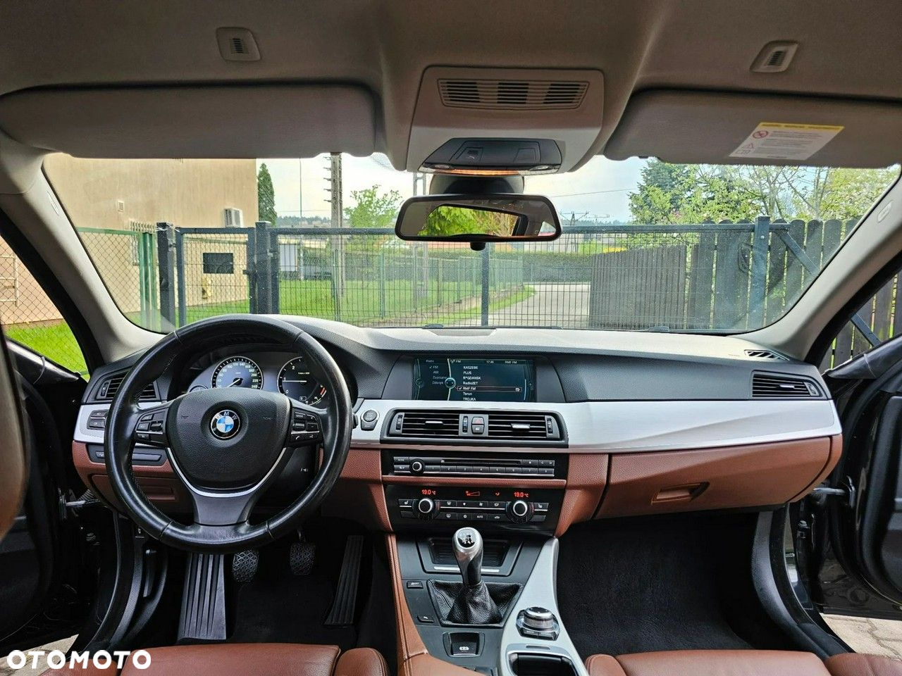 BMW Seria 5 520d Touring Luxury Line - 9