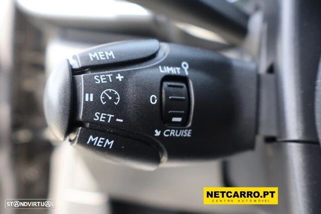 Citroën C3 1.2 PureTech Shine - 12
