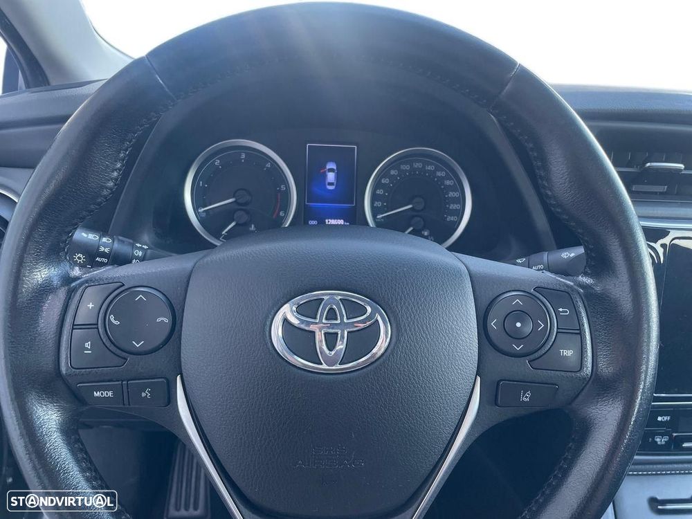 Toyota Corolla - 14