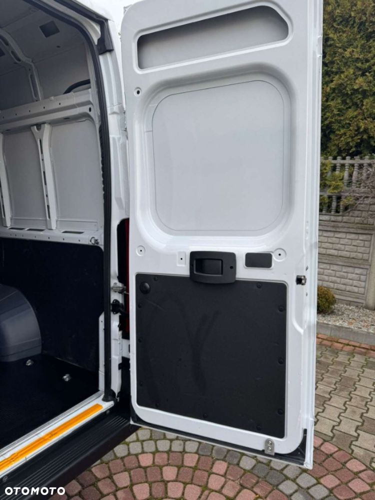 Opel Movano Maxi L4H2 Salon I właściciel - 31