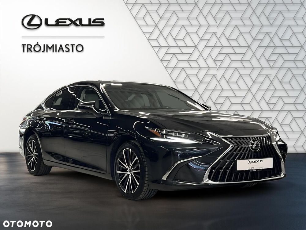 Lexus ES 300h Prestige - 4