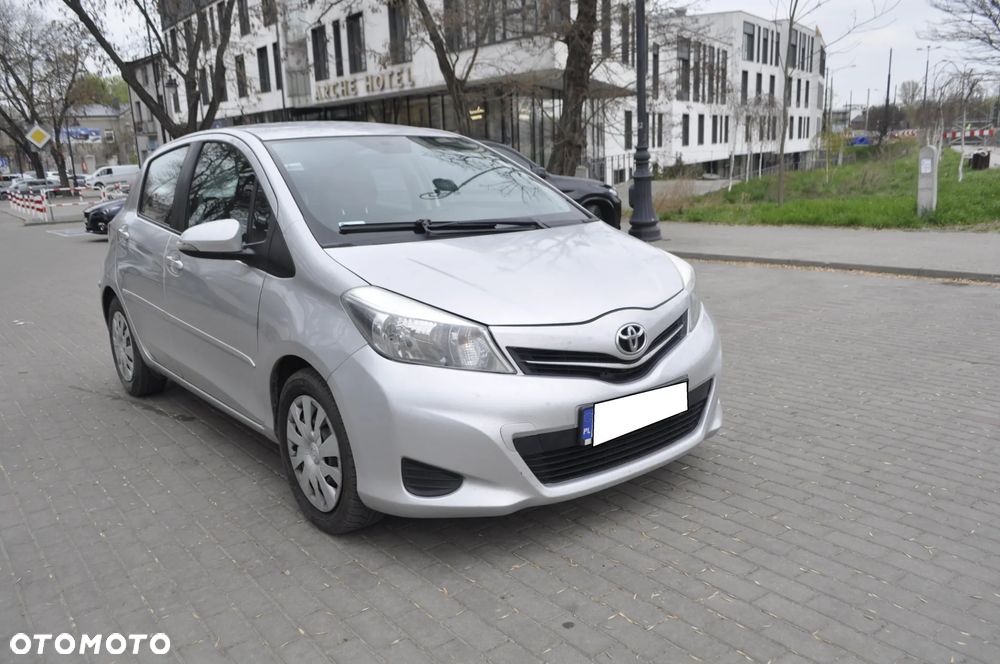 Toyota Yaris 1.33 Luna Start - 2