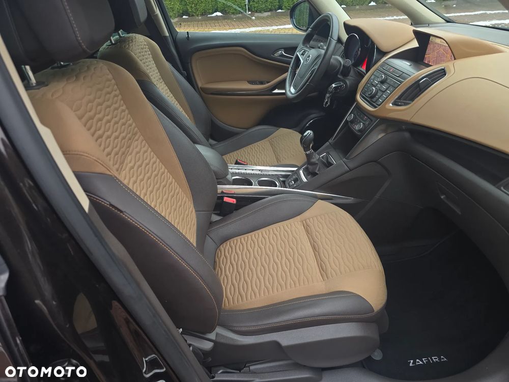 Opel Zafira 1.4 T Cosmo EcoFLEX S&S - 20