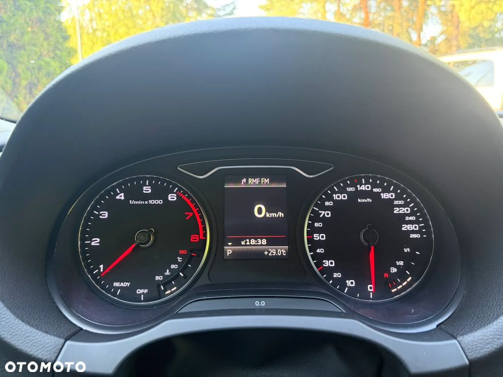 Audi A3 3-drzwiowe 1.4 TFSI S tronic Ambiente - 11