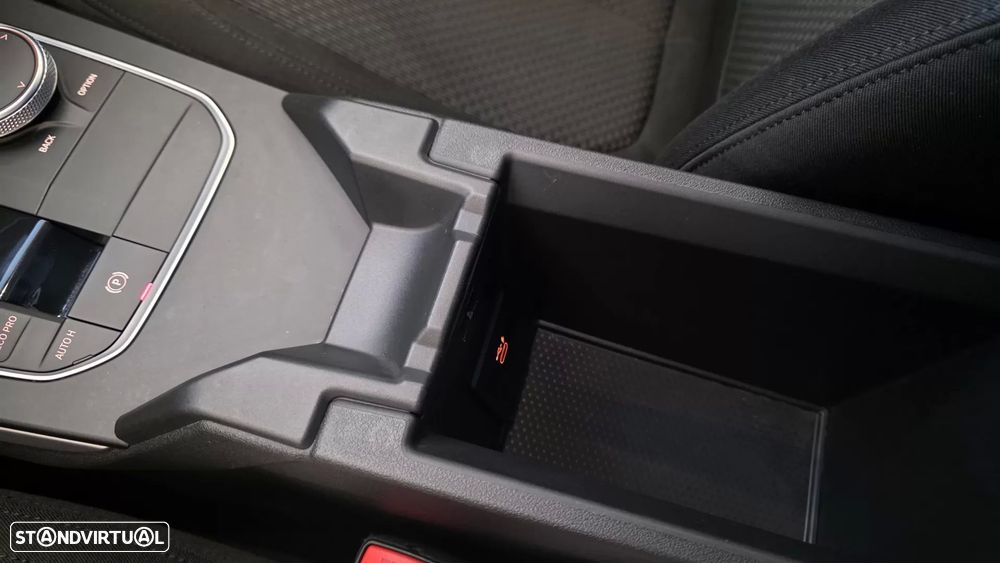 BMW 116 d Advantage Auto - 40