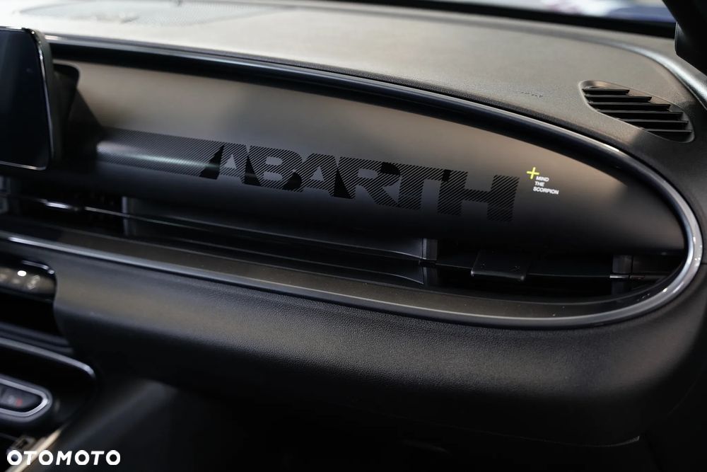 Abarth 600e 54kWh Scorpionissima - 28