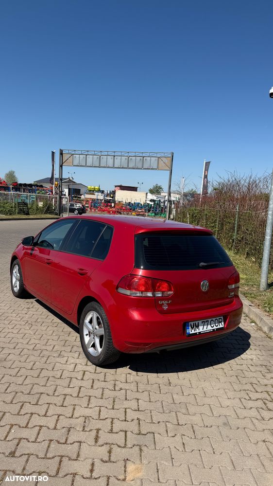 Volkswagen Golf 1.6 TDI DPF BlueMotion - 2