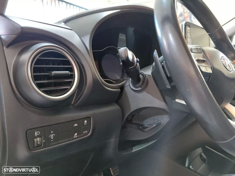 Hyundai Kauai 64 kWh Premium - 15