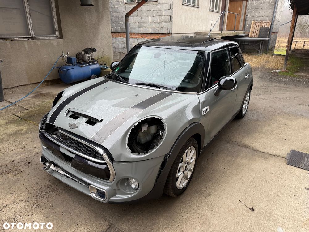 MINI Cooper SD Seven Chili - 9
