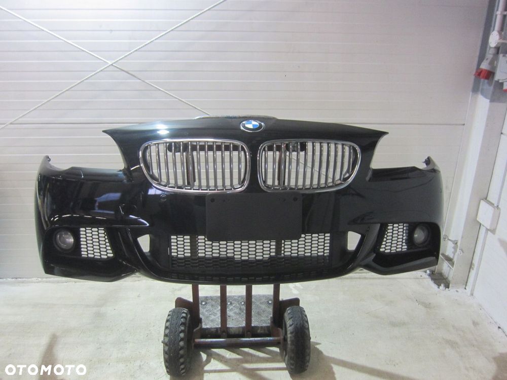 BMW F10 F11 ZDERZAK PRZEDNI PRZÓD 668 CZARNY PRZED LIFTEM MPAKIET 2013R PDC - 1