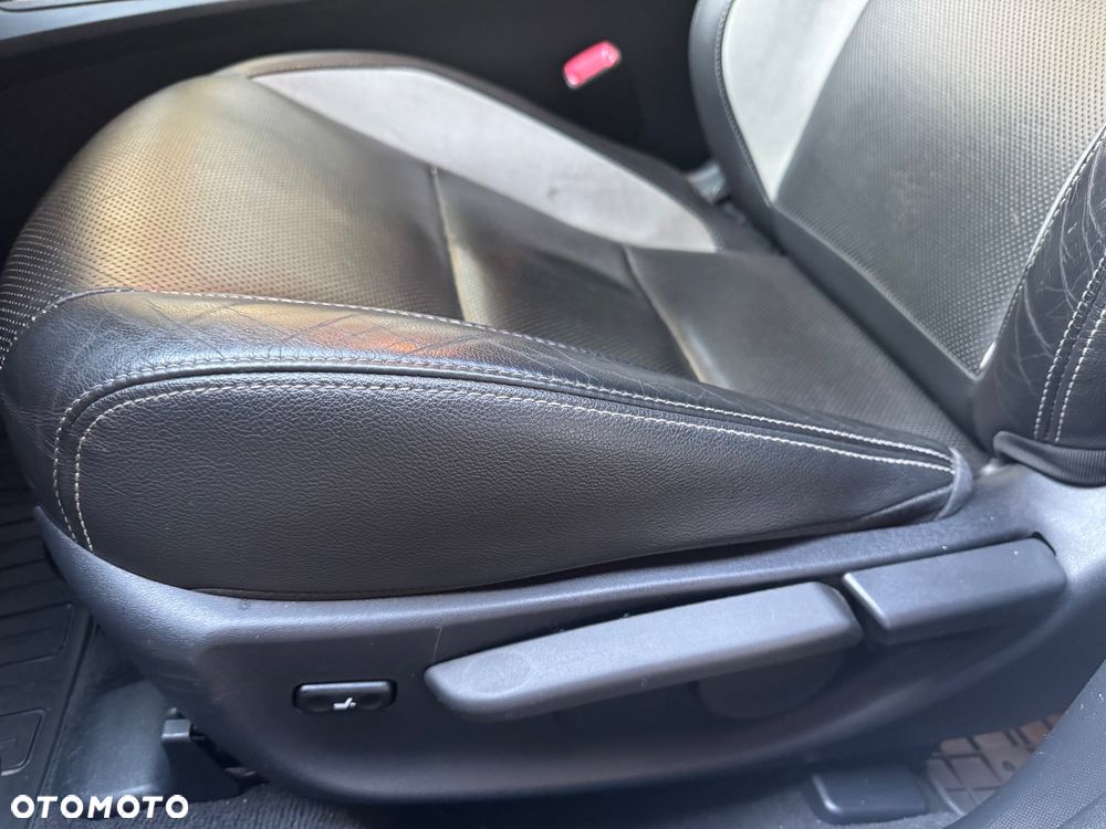 Toyota Avensis 2.0 D-4D Prestige - 16