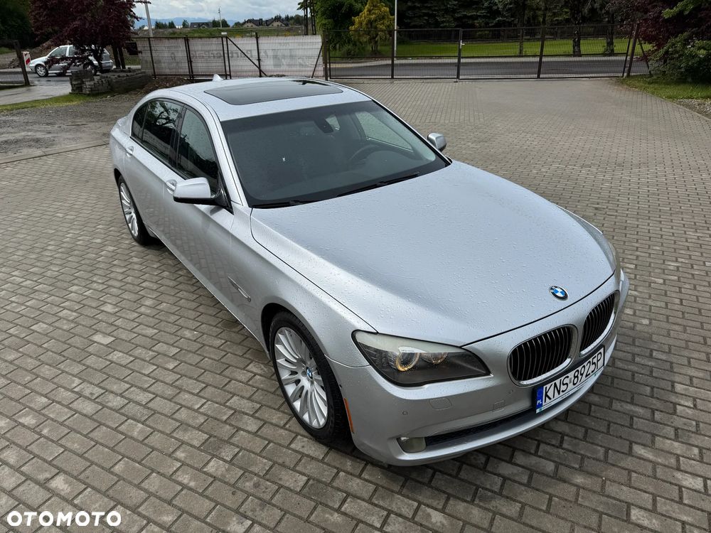 BMW Seria 7 750Li - 5