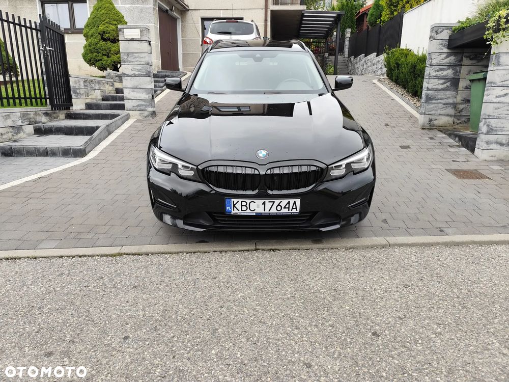 BMW Seria 3 318d Touring Sport Line - 6