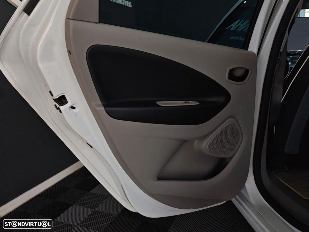 Renault Zoe (c/ Bateria) 22 kwh Life - 45