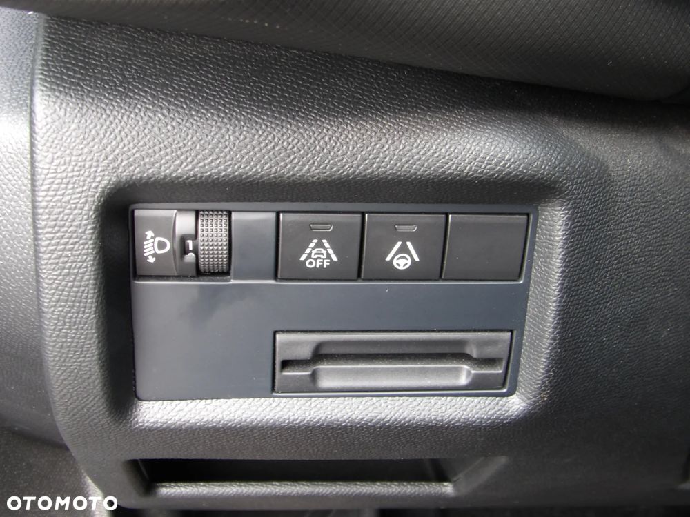 Citroën C5 Aircross 1.2 mHEV Feel Pack eDCT6 - 17