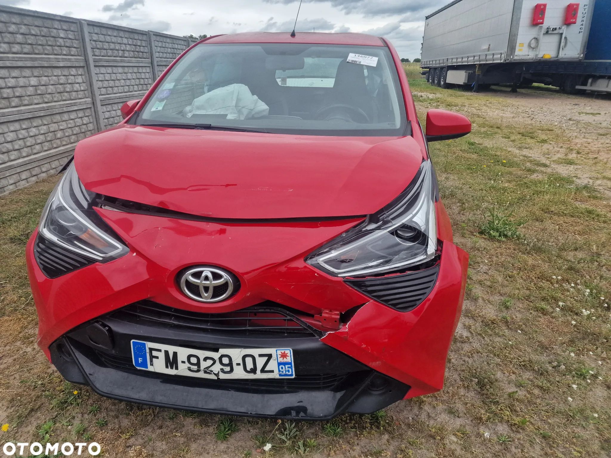 Toyota Aygo 1.0 VVT-i Color Edition - 1