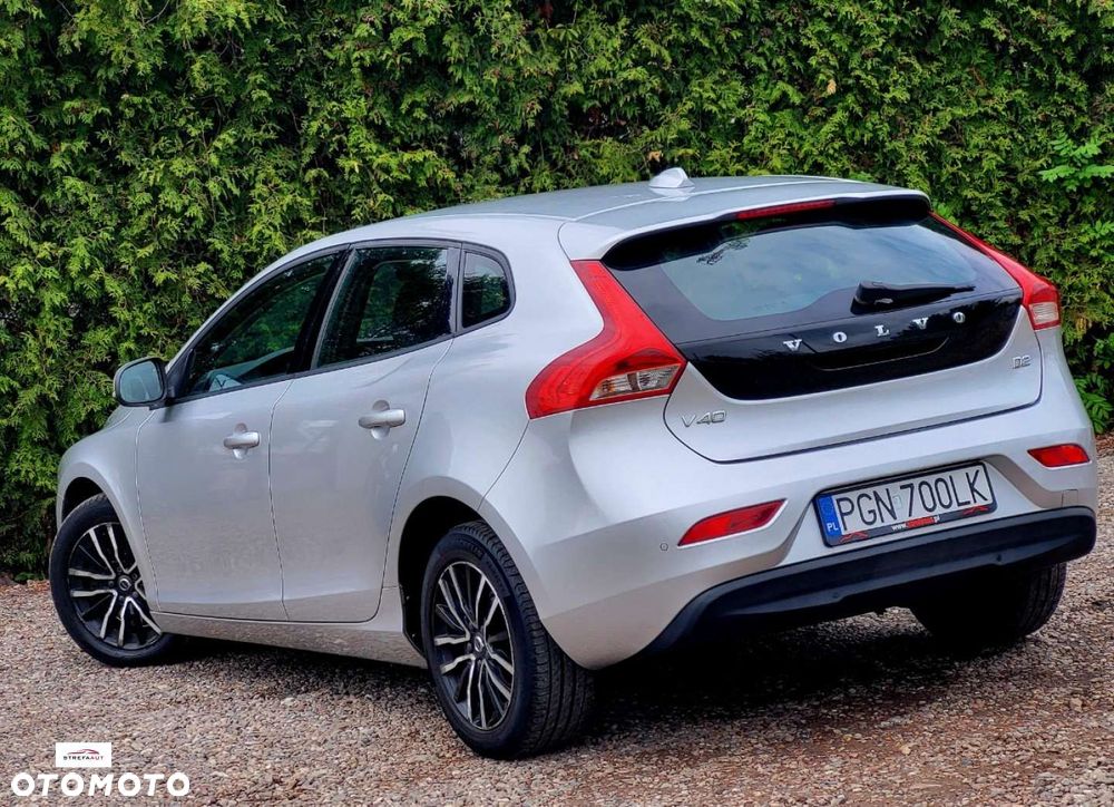 Volvo V40 - 2