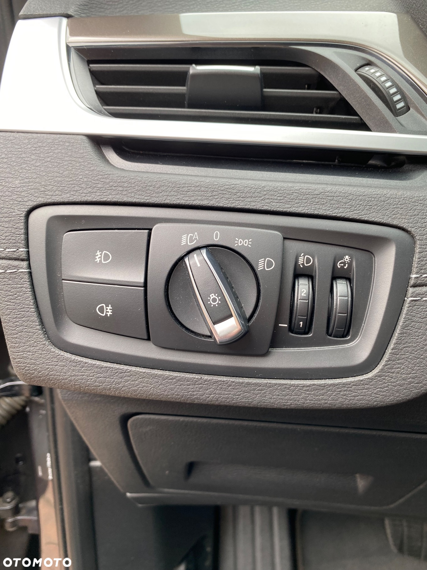 BMW X1 xDrive20d - 9