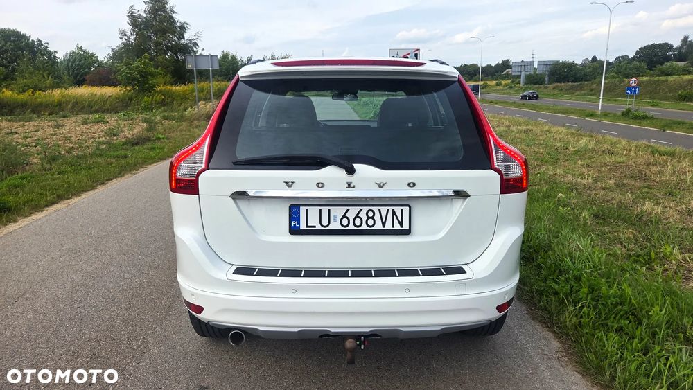 Volvo XC 60 D3 Geartronic Momentum - 6