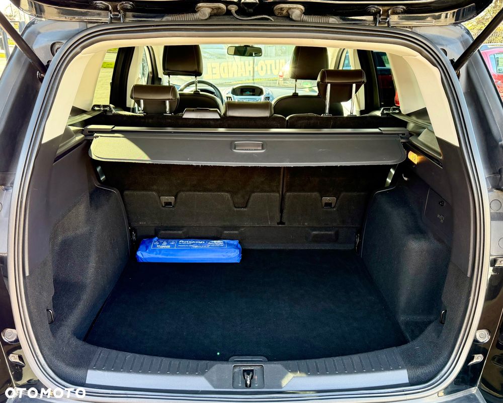 Ford Kuga 1.5 EcoBoost 2x4 Titanium - 18