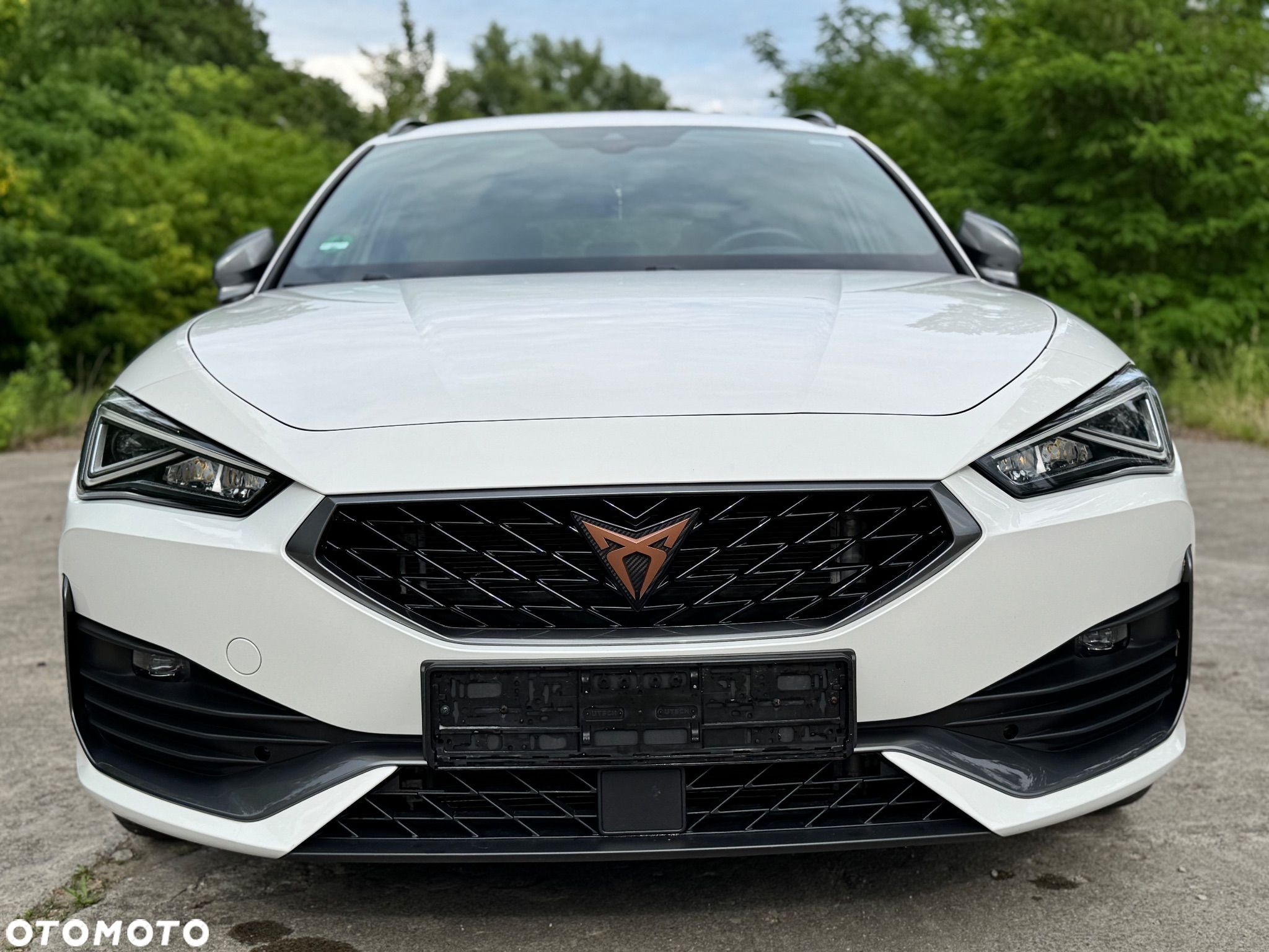 Cupra Leon Sportstourer 1.5 e-Hybrid - 1