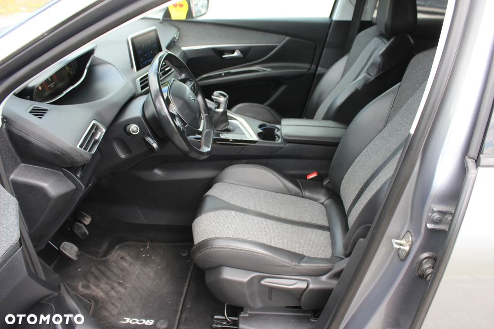 Peugeot 3008 BlueHDi 120 Stop & Start Allure - 22
