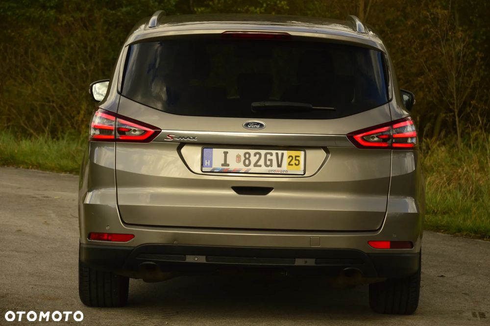 Ford S-Max 2.0 TDCi 4WD Titanium - 9