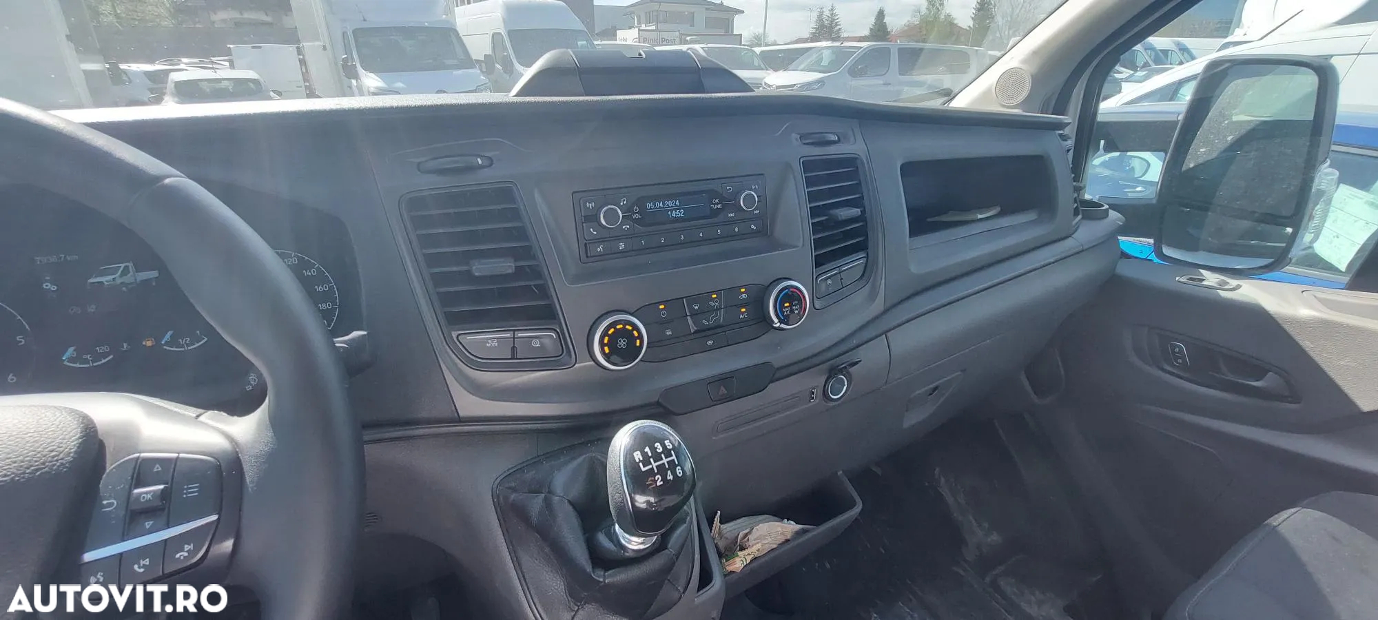 Ford Transit - 5