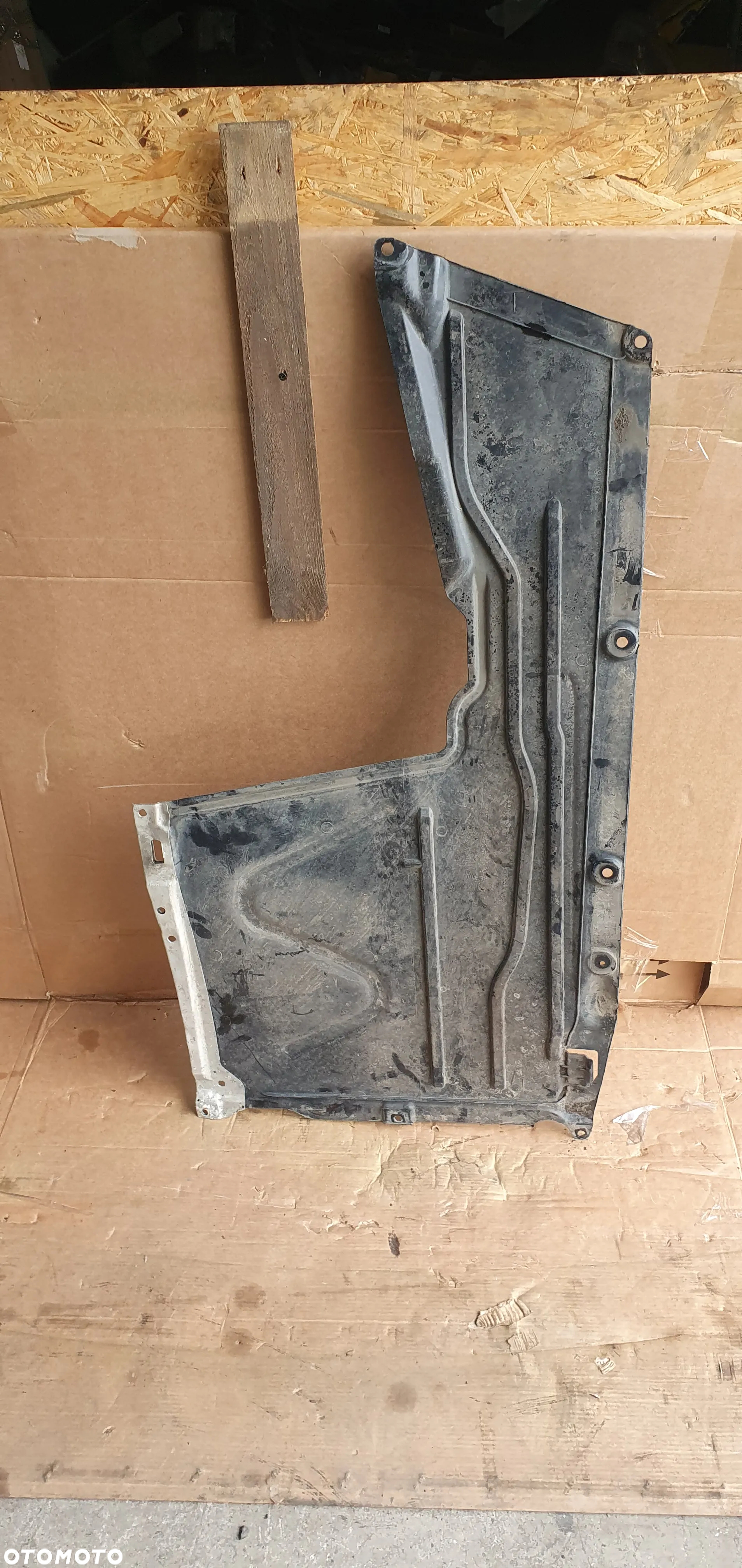 Osłona podwozia płyta lewa BMW 3 F30 7241831 - 6