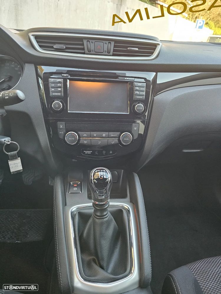 Nissan Qashqai 1.2 DIG-T Acenta Connect - 12