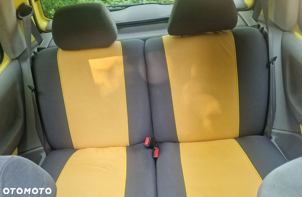 Volkswagen Lupo 1.0 - 11
