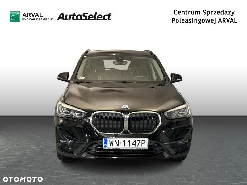 BMW X1 sDrive18i - 9