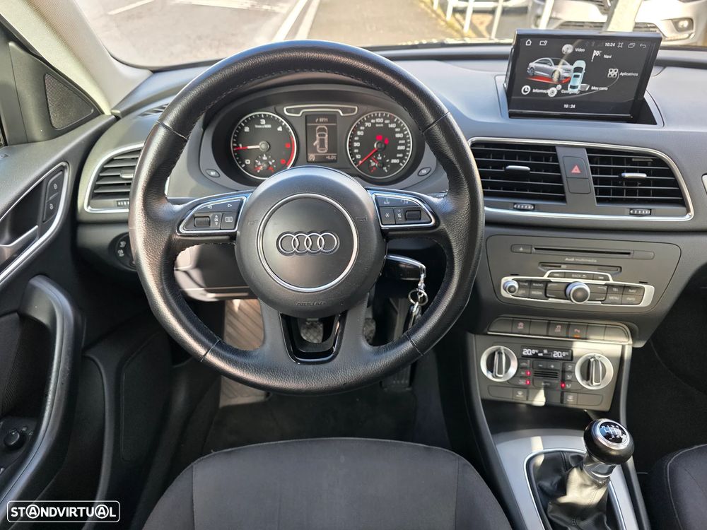 Audi Q3 2.0 TDI Sport - 8