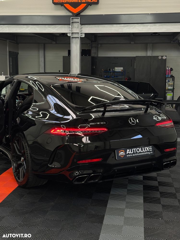 Mercedes-Benz AMG GT-S 63 4MATIC+ - 18