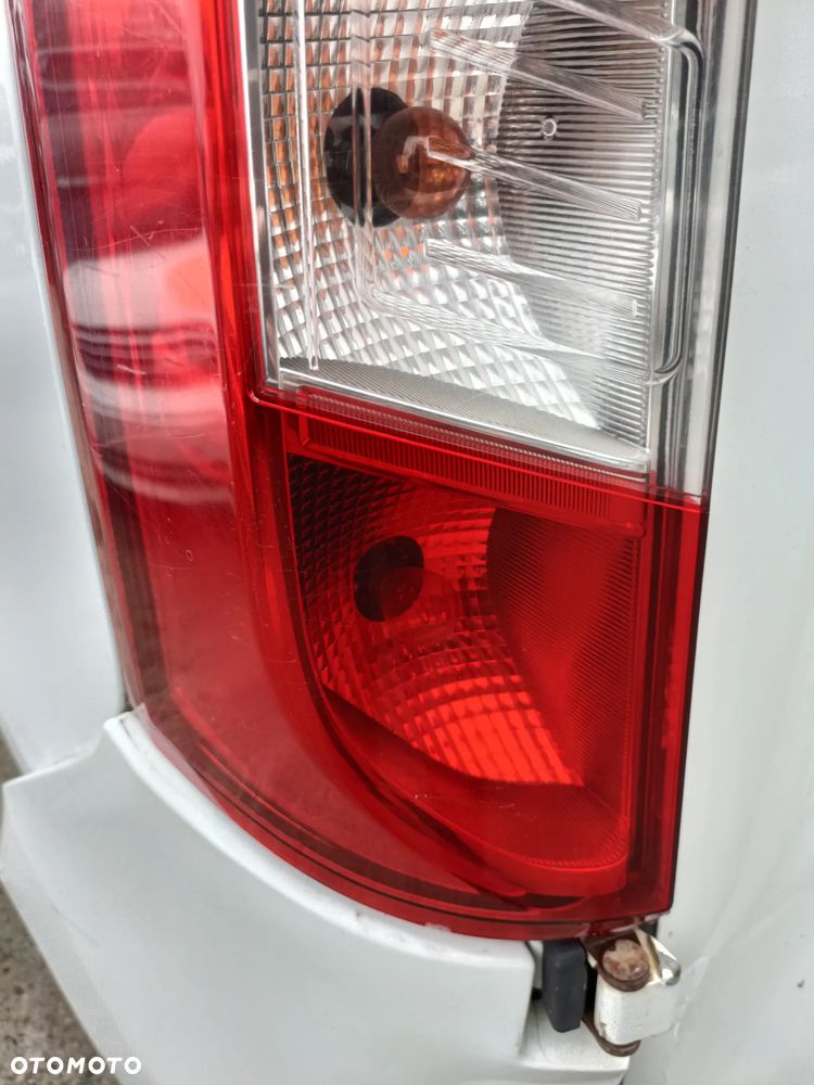 DACIA DOKKER 12-17 2013 r. lampa lewy tył lewa tylna LT EU * - 4