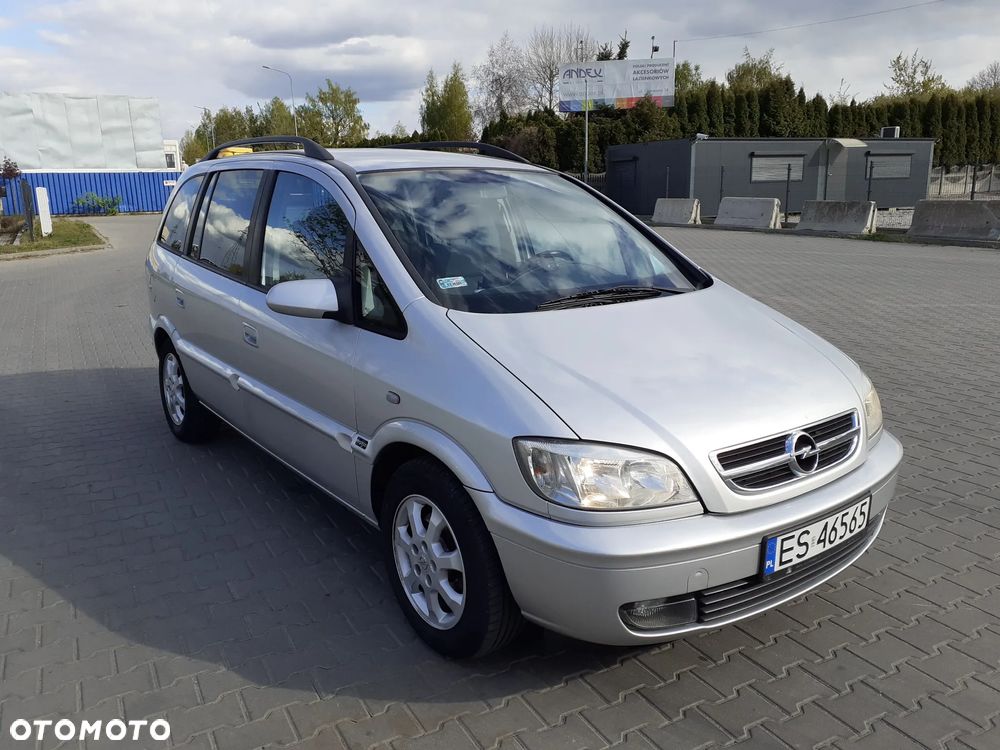 Opel Zafira 1.8 16V Elegance - 1
