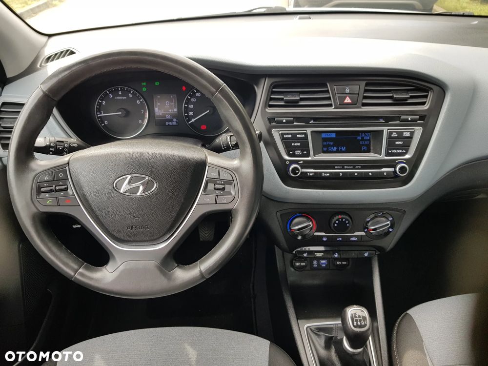 Hyundai i20 1.2 Passion Plus - 30