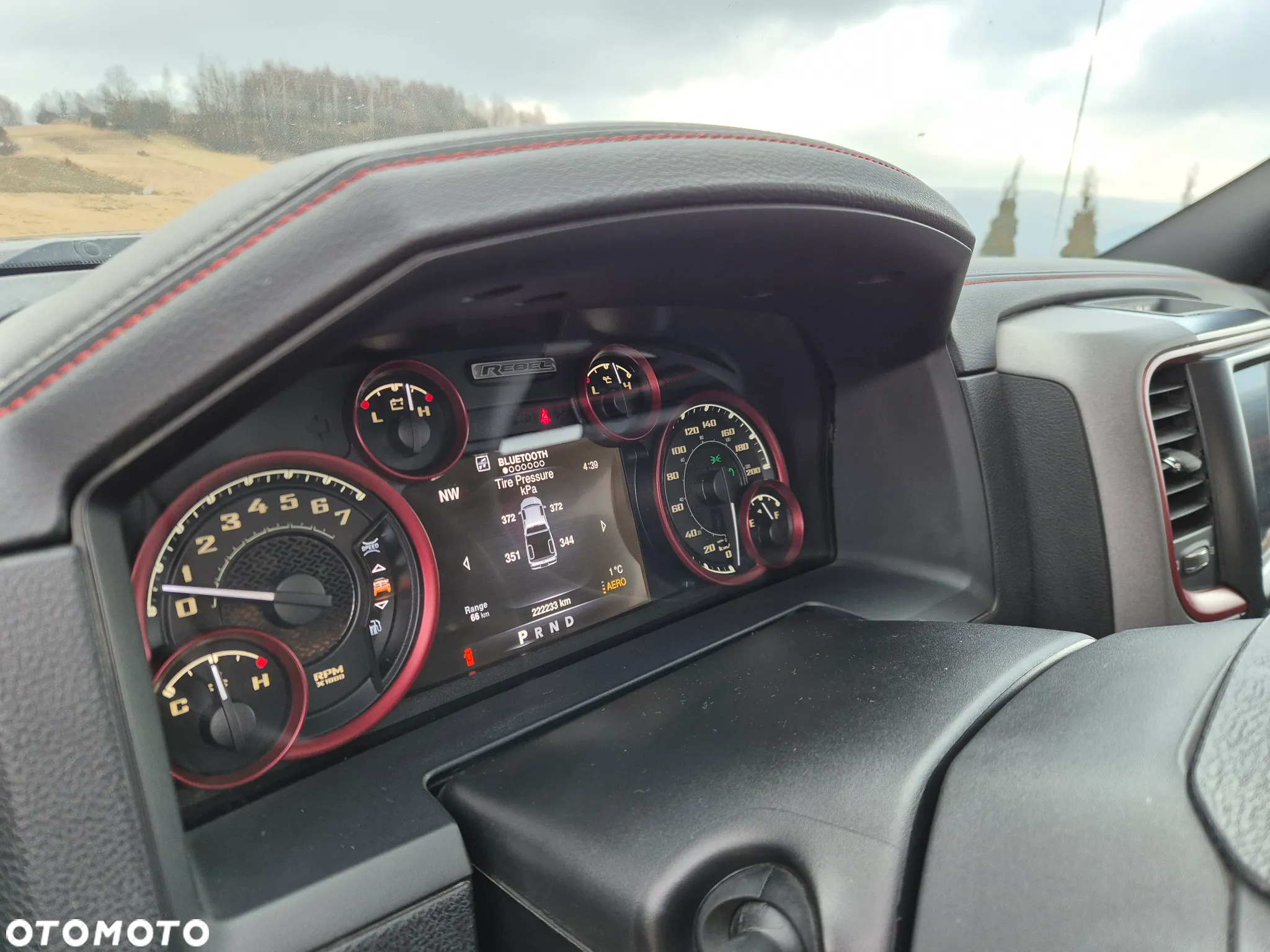 Dodge RAM 1500 5.7 4x4 - 13
