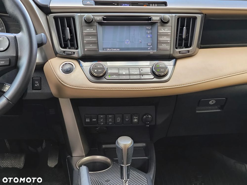 Toyota RAV4 2.0 4x4 Start&Stop CVT Executive - 32