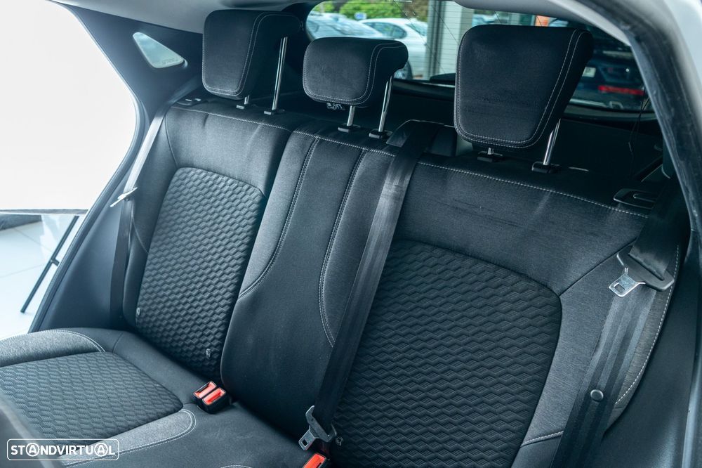 Ford Puma 1.0 EcoBoost Hybrid TITANIUM - 8