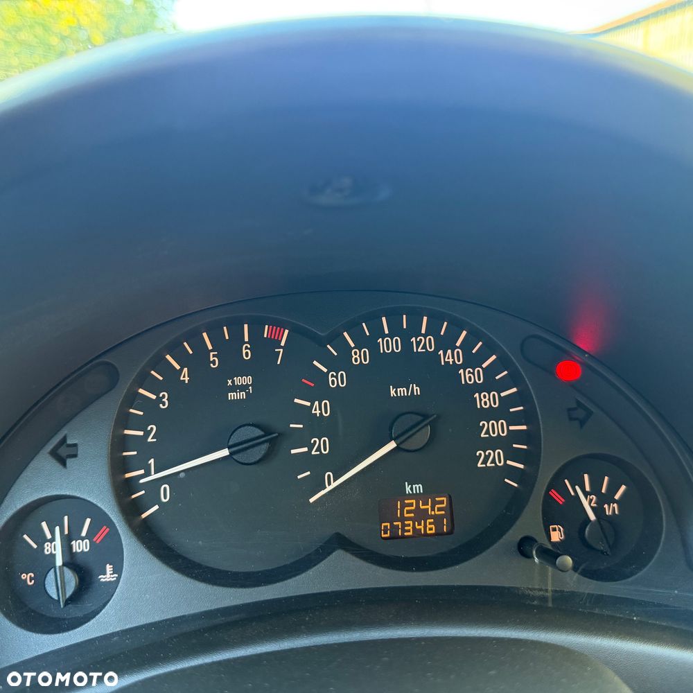 Opel Corsa - 7