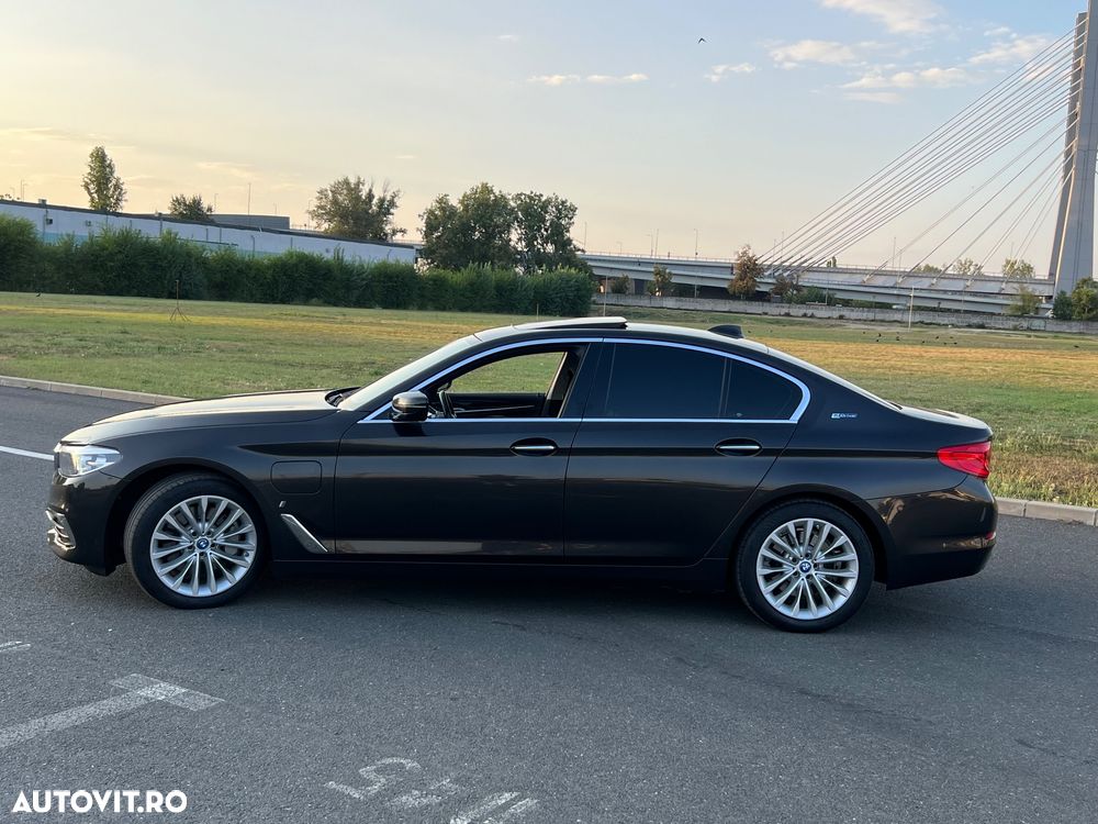 BMW Seria 5 530e AT PHEV - 3