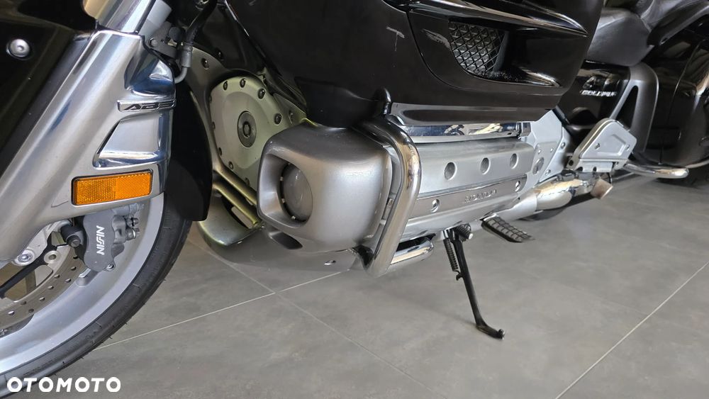 Honda GL - 7