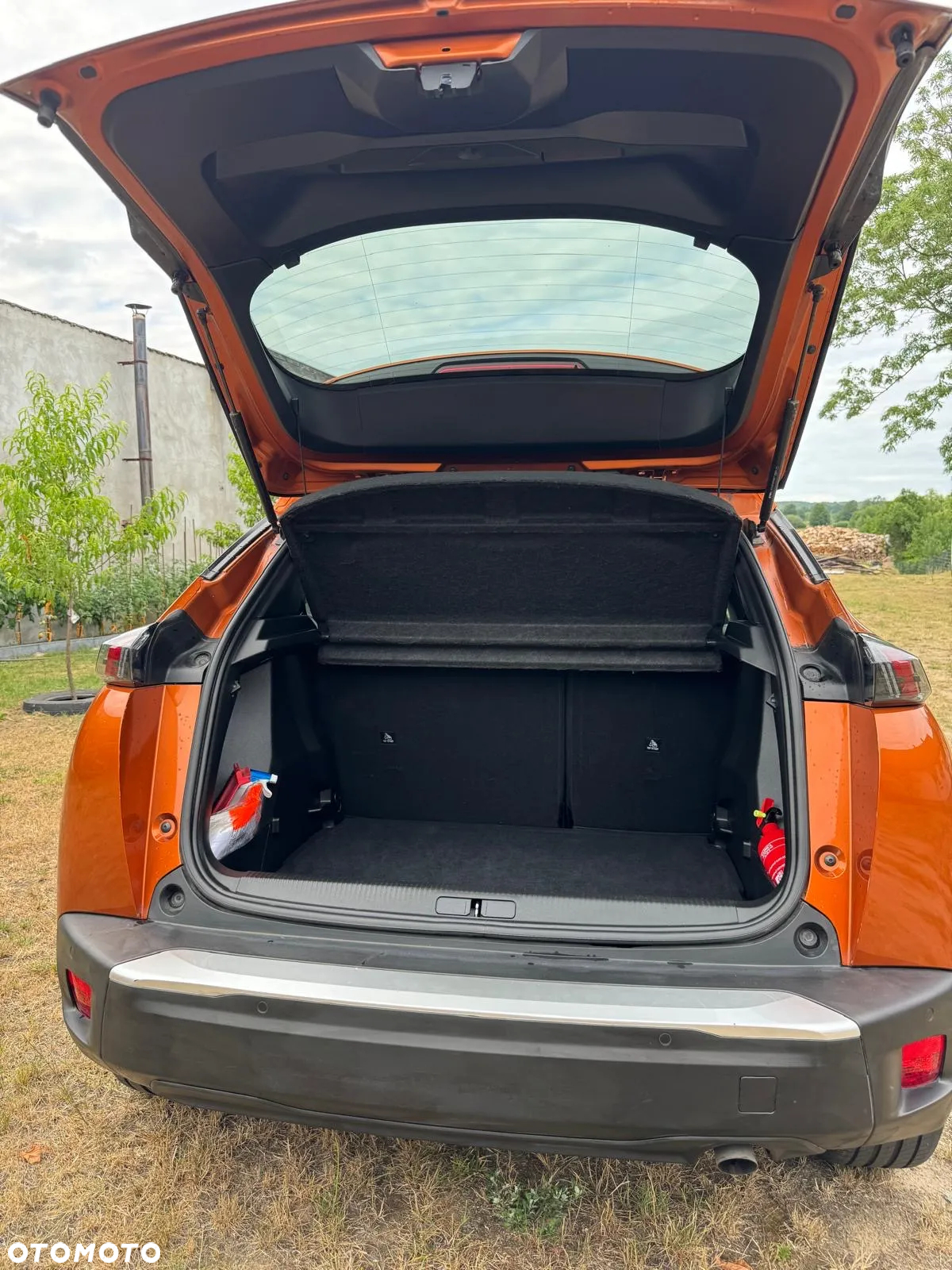 Peugeot 2008 PureTech 100 Stop&Start Allure - 8