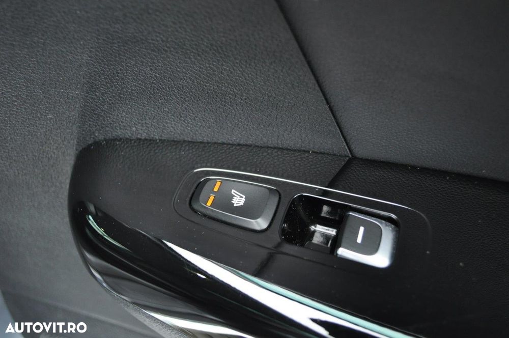 Kia Sportage 2.0 CRDI 184 AWD Aut. Platinum Edition - 26