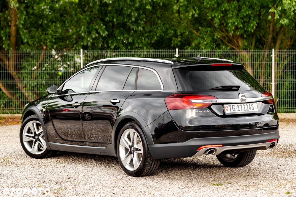 Opel Insignia 2.0 CDTI 4x4 Automatik - 12